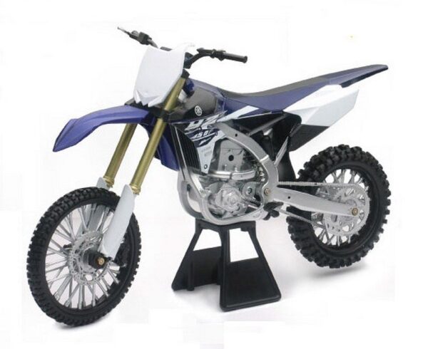 1:6 Yamaha YZ450F 2017