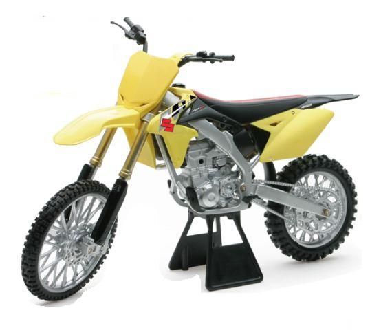 1:6 Suzuki RM-Z450 2014