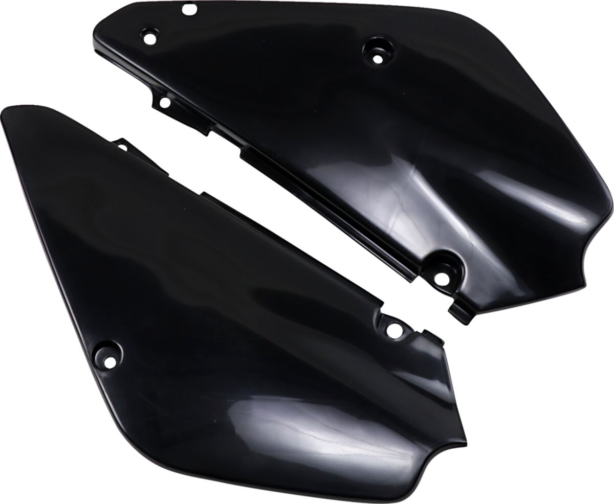UFO PANELS SIDE RM85 00-18 BK