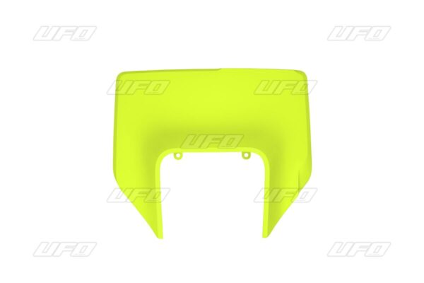 UFO HEADLGHT PLAST HVA 20 FL YE